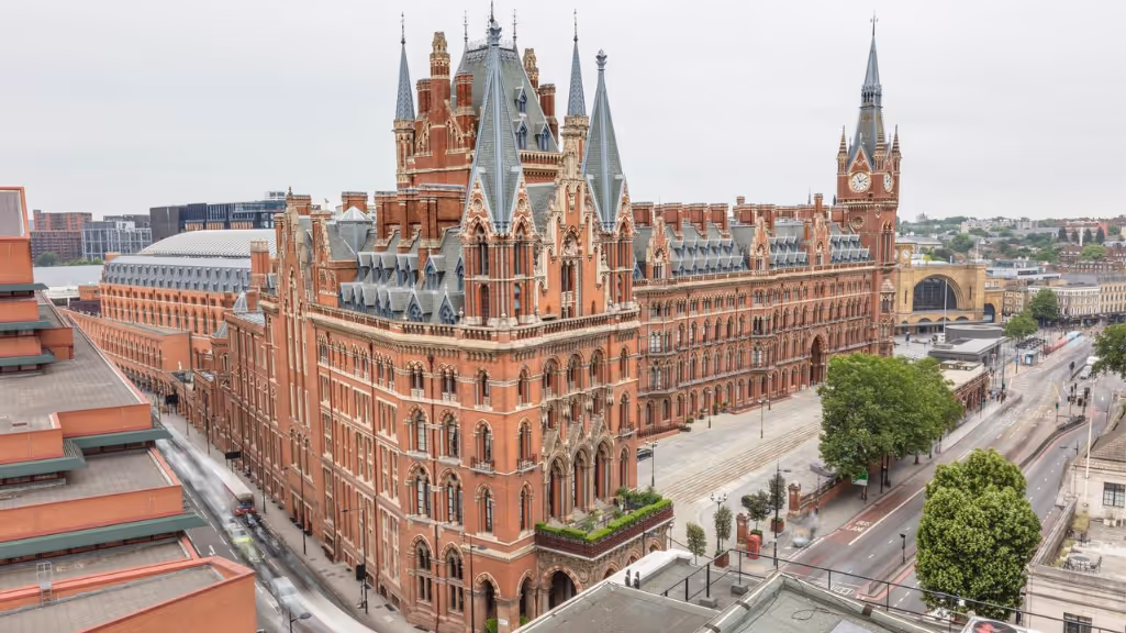 Best Hotels Near King's Cross Station in London for Work and Leisure