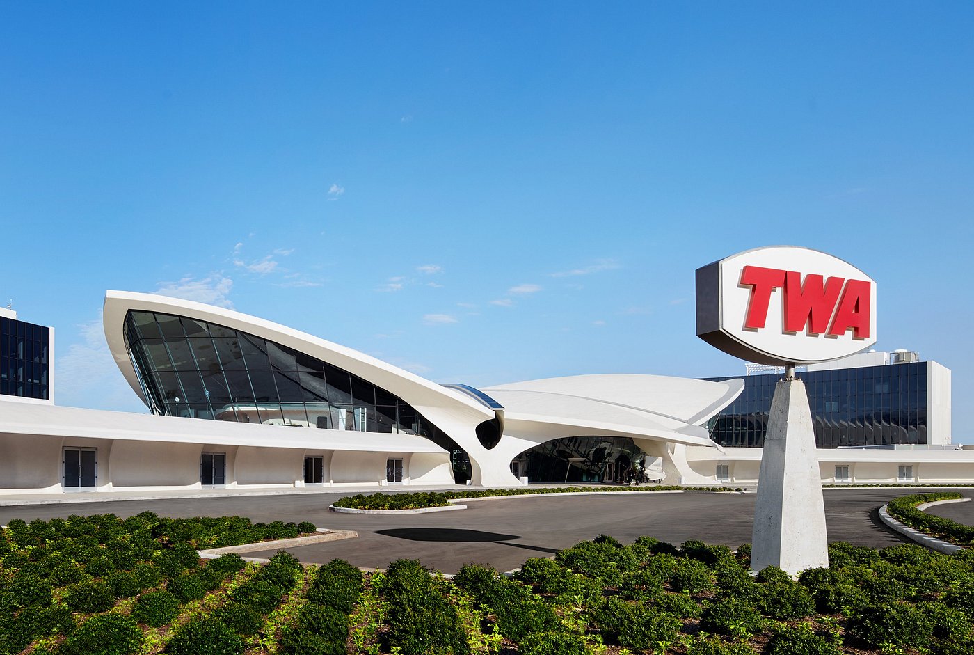 Best Green Hotels Inside JFK Airport for One-Night Stays