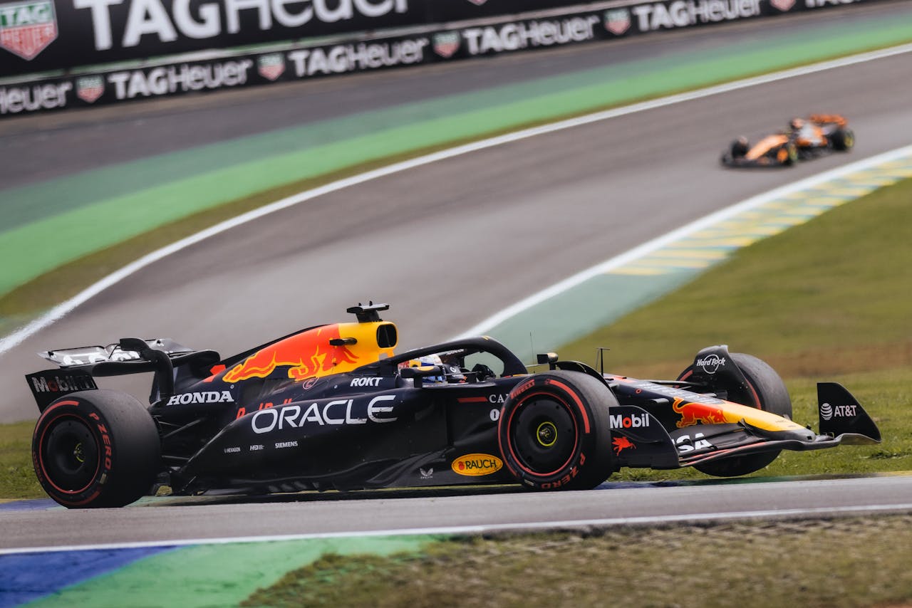 Hotels for the Miami Grand Prix: Best Stays Near Hard Rock Stadium